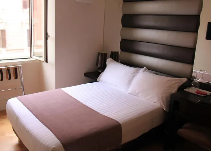 Couette-café Sweet Vatican 4*
